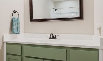 3 Wolviston Cir, Bella Vista, AR 72714