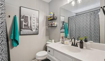 167 Swanee Ln, Woodstock, GA 30188