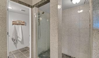 37300 N TOM DARLINGTON Dr D, Carefree, AZ 85377