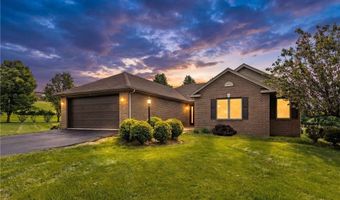 108 Winfield Manor Dr, Adams Twp., PA 16046
