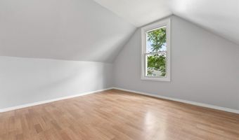 127 W 51ST St, Bayonne, NJ 07002