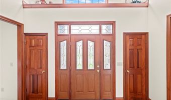 275 Camden Ln, Aurora, OH 44202
