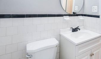 3937 PENNSYLVANIA Ave SE 102, Washington, DC 20020