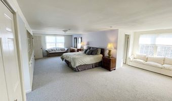 198 40th St, Avalon, NJ 08202
