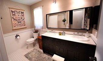 28322 Meadow Glen Way W, Escondido, CA 92026