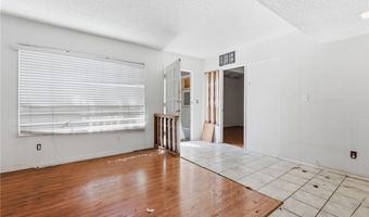 15044 Bahama St, Los Angeles, CA 91343