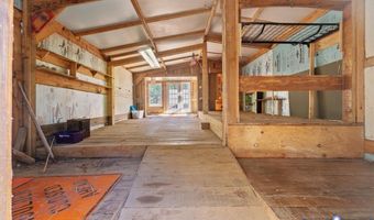 12220 Genito Rd, Amelia, VA 23002