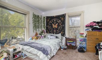 410 Bidwell St, Albion, MI 49224