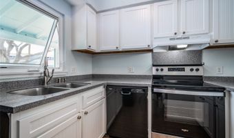 355 Aoloa St G205, Kailua, HI 96734