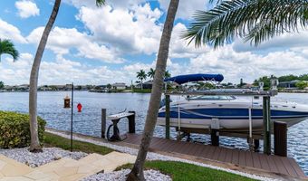 172 Eveningstar Cay, Naples, FL 34114