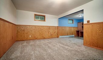 800 EVERGLADE Dr, Cheyenne, WY 82001