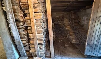 10 Palm St, Baileyville, ME 04694
