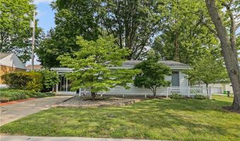 983 Roseland Rd, Alliance, OH 44601