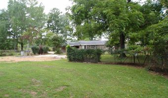 601 E GLADE Rd, Anniston, AL 36206
