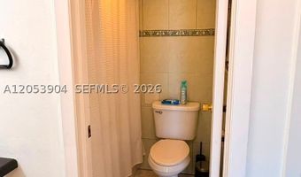 3475 N Country Club Dr 603, Aventura, FL 33180
