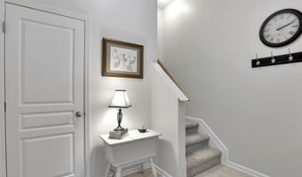 109 Haybarn Ct, Apex, NC 27502