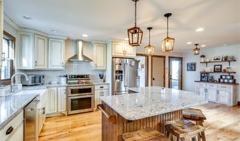 16159 Salem Church St NE, Alliance, OH 44601