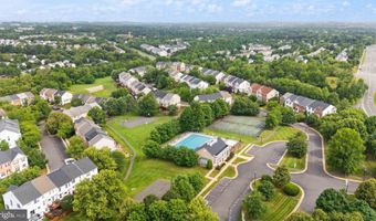 21610 MONMOUTH Ter, Ashburn, VA 20147