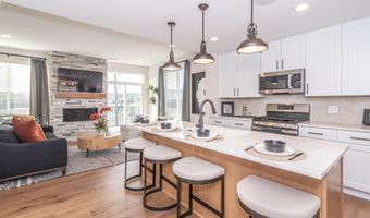 2778 Bristol Ridge Dr 38, Ann Arbor, MI 48105