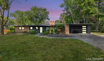 1235 Thornapple River Dr SE, Ada, MI 49301
