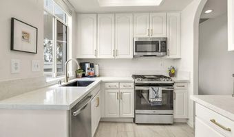 3335 Genoa Way 112, Oceanside, CA 92056