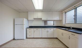 98-1383 Akaaka St, Aiea, HI 96701
