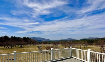 118 Sawyer Hill Rd, Canaan, NH 03741