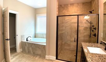 942 FALCONER Dr, Auburn, AL 36832