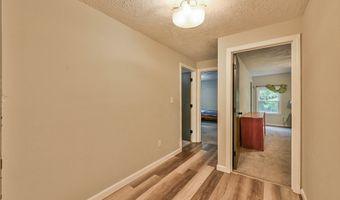 48 Central St, Auburn, MA 01501