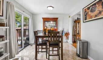 356 W Park Ave, Addison, IL 60101