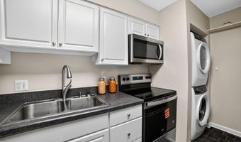 10823 HAMPTON MILL Ter 1103, Rockville, MD 20852