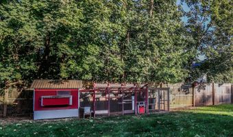 82 Kempson Pl, Metuchen, NJ 08840