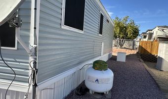21284 W IRON EAGLE Dr .347, Congress, AZ 85332