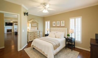 612 PARK FOREST Ln, Alabaster, AL 35007