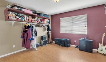 13955 Cuyamaca Rd, Apple Valley, CA 92307