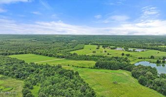 499 Breakwater Dr, Benton, MS 39039