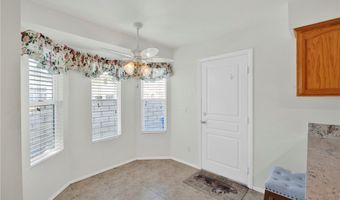 11246 Pleasant Hills Dr, Apple Valley, CA 92308