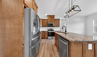 131 McCutchen Ct, Auburn, KY 42206