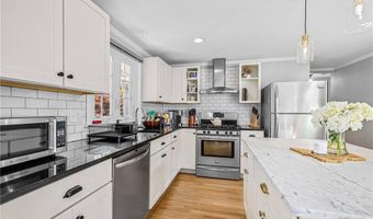64 Dean St, Cranston, RI 02920