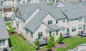 3081 N Spurway Dr, Ann Arbor, MI 48105