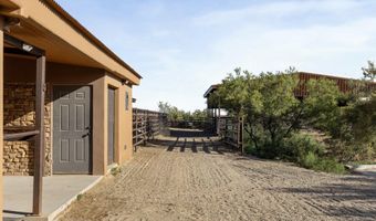 21620 W Buckwheat Ln, Congress, AZ 85332