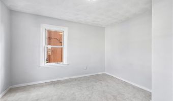 880 Charles St, North Providence, RI 02904