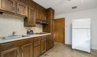 2057 GROVE St, Allentown, PA 18104
