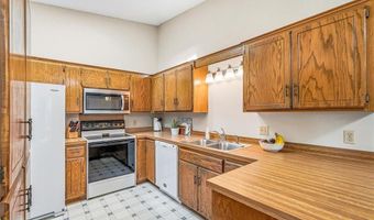 14733 Lower Endicott Way, Apple Valley, MN 55124