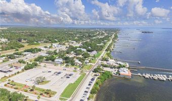 710 Amaryllis Dr, Barefoot Bay, FL 32976