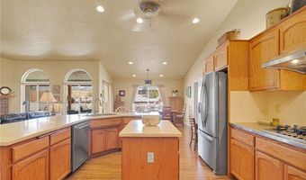 15515 Chole Rd, Apple Valley, CA 92307