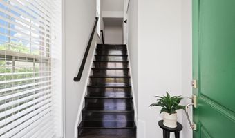 23442 LOGANS RIDGE Ter, Ashburn, VA 20148