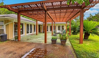 13239 Old Woolmarket Rd, Biloxi, MS 39532