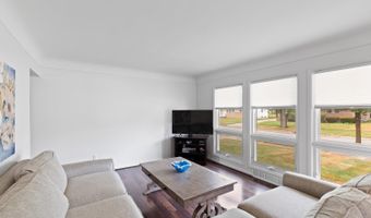 160 Canterbury St, Adrian, MI 49221
