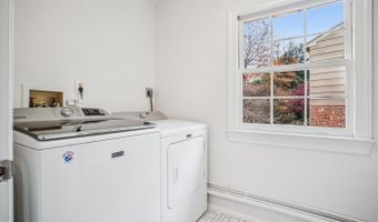 4500 35TH Rd N, Arlington, VA 22207